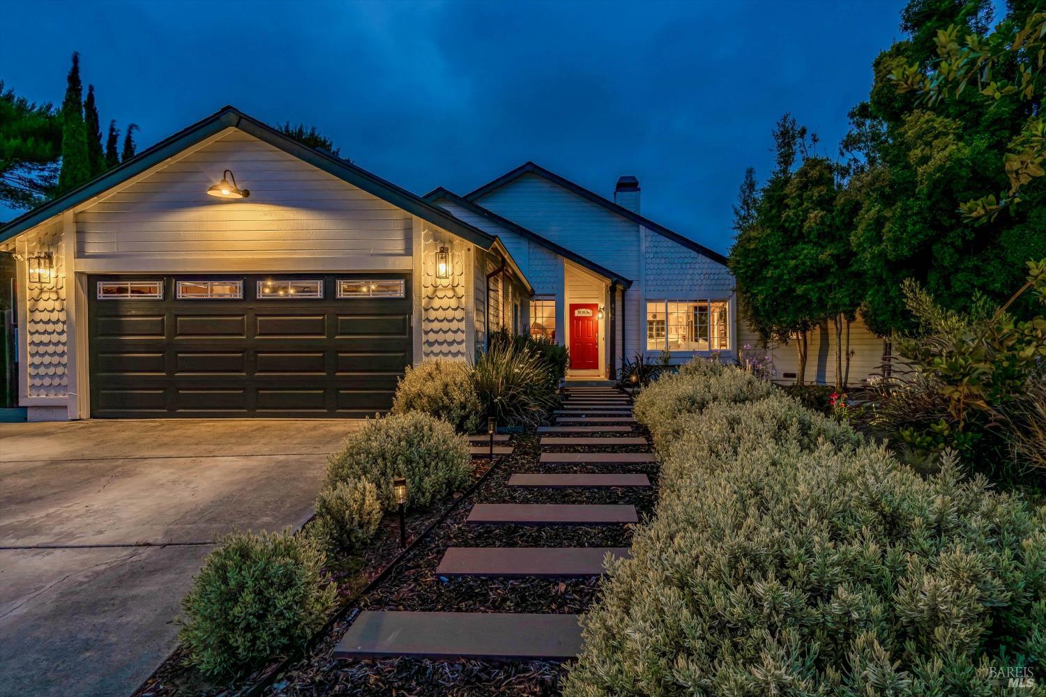 412 Arrowhead Court Vallejo CA 94589