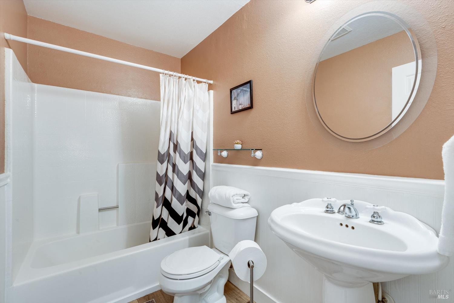 412 Arrowhead Court Vallejo CA 94589