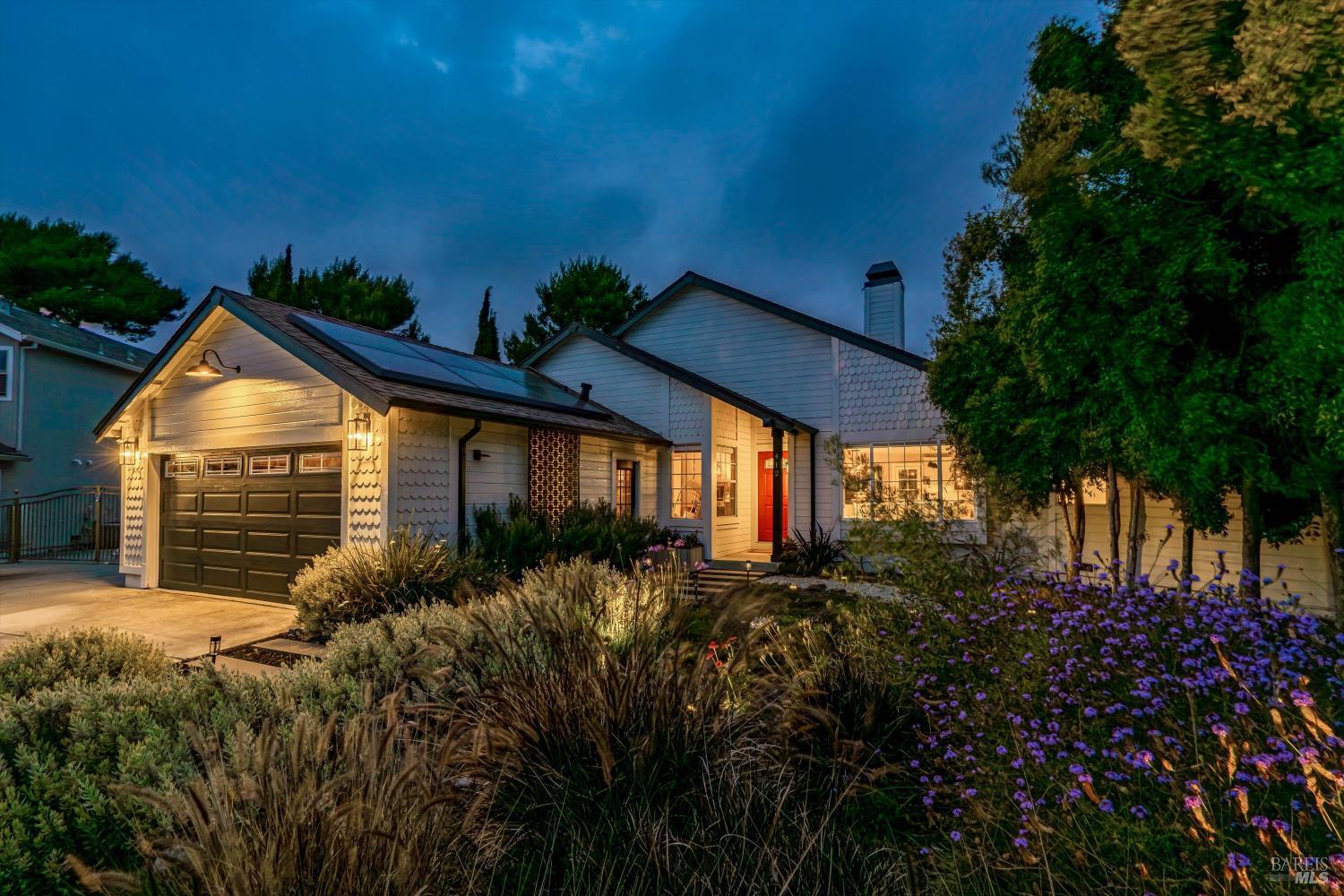 412 Arrowhead Court Vallejo CA 94589