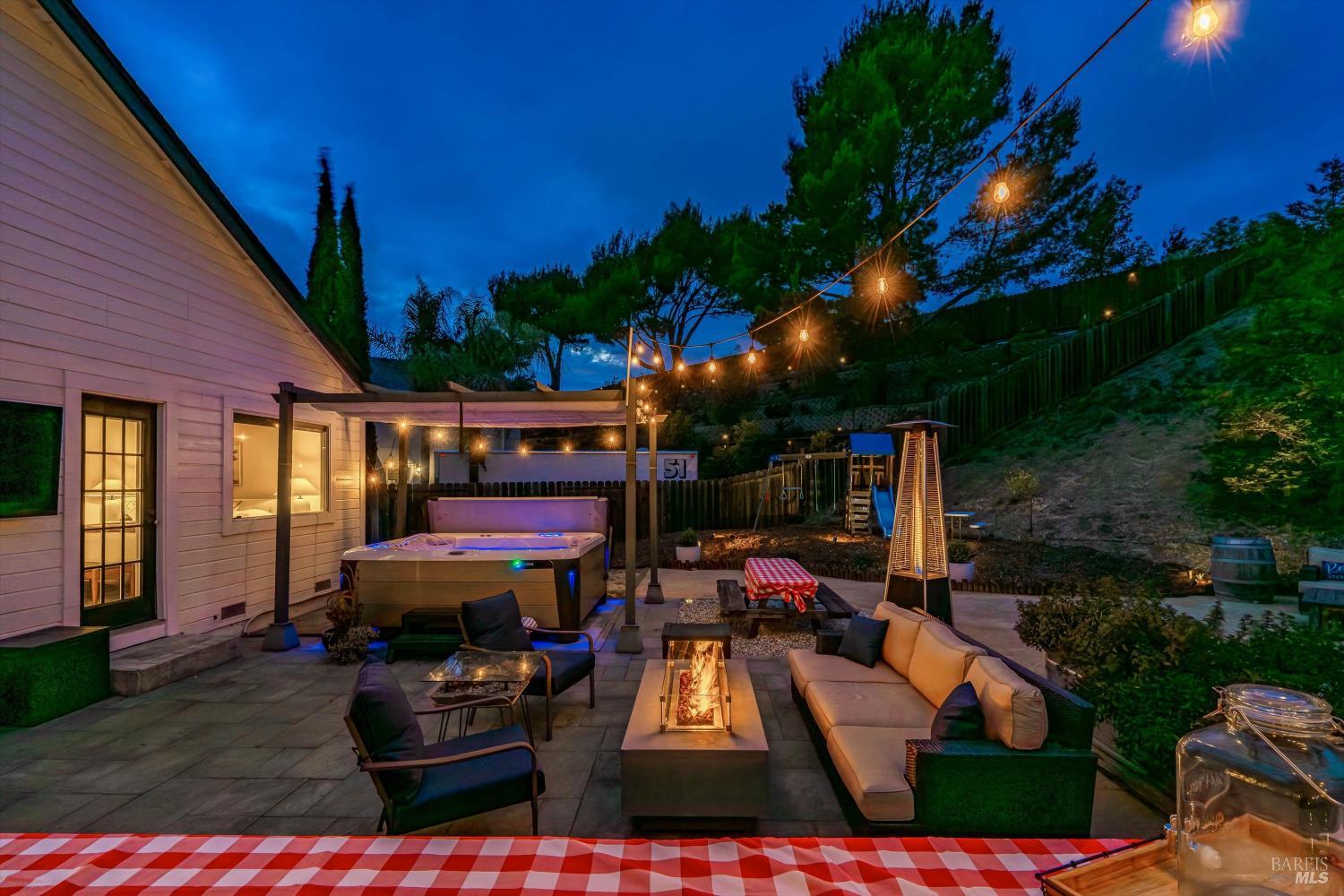 412 Arrowhead Court Vallejo CA 94589