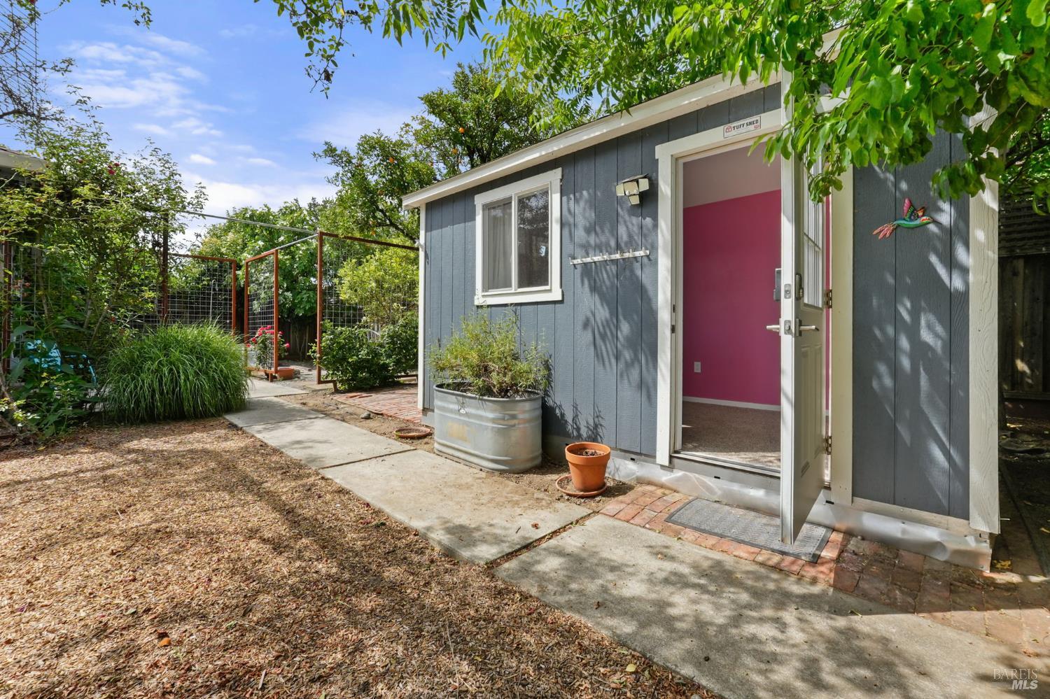 419 N Washington Street Cloverdale CA 95425