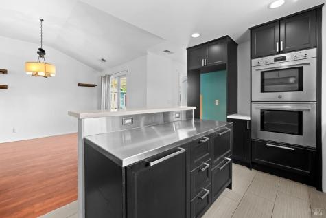 419 N Washington Street Cloverdale CA 95425