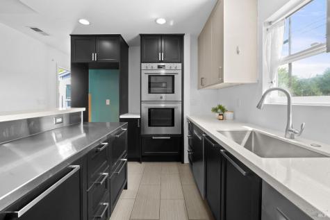 419 N Washington Street Cloverdale CA 95425