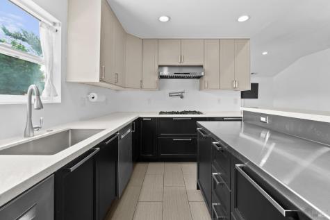 419 N Washington Street Cloverdale CA 95425
