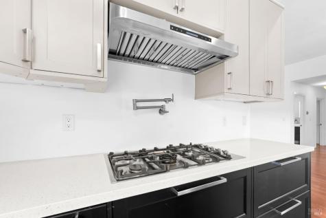 419 N Washington Street Cloverdale CA 95425