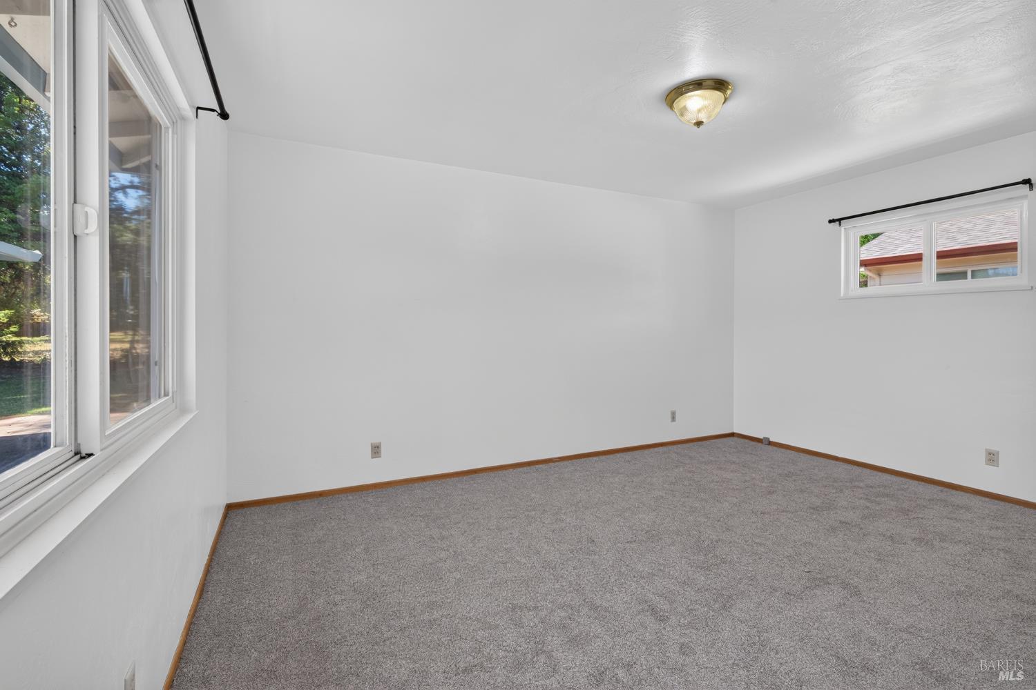 139 Las Colinas Drive Cloverdale CA 95425