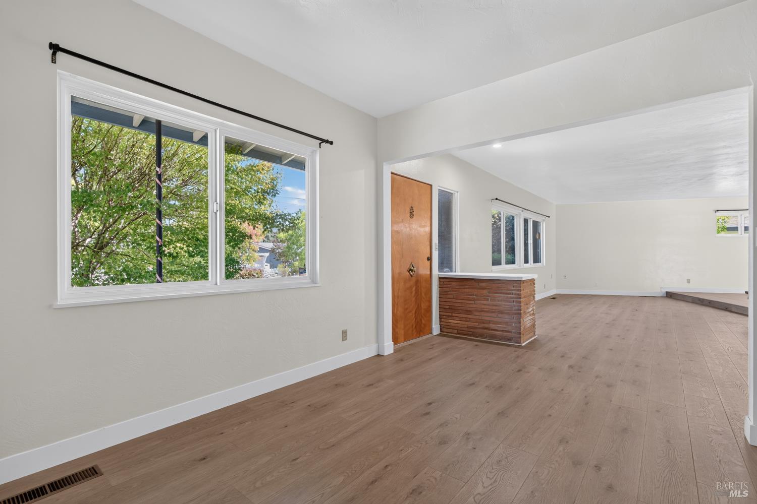 139 Las Colinas Drive Cloverdale CA 95425