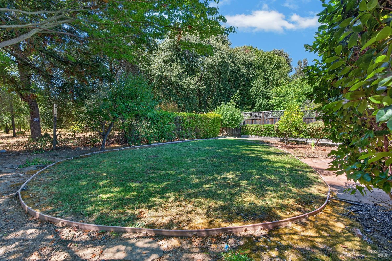 139 Las Colinas Drive Cloverdale CA 95425