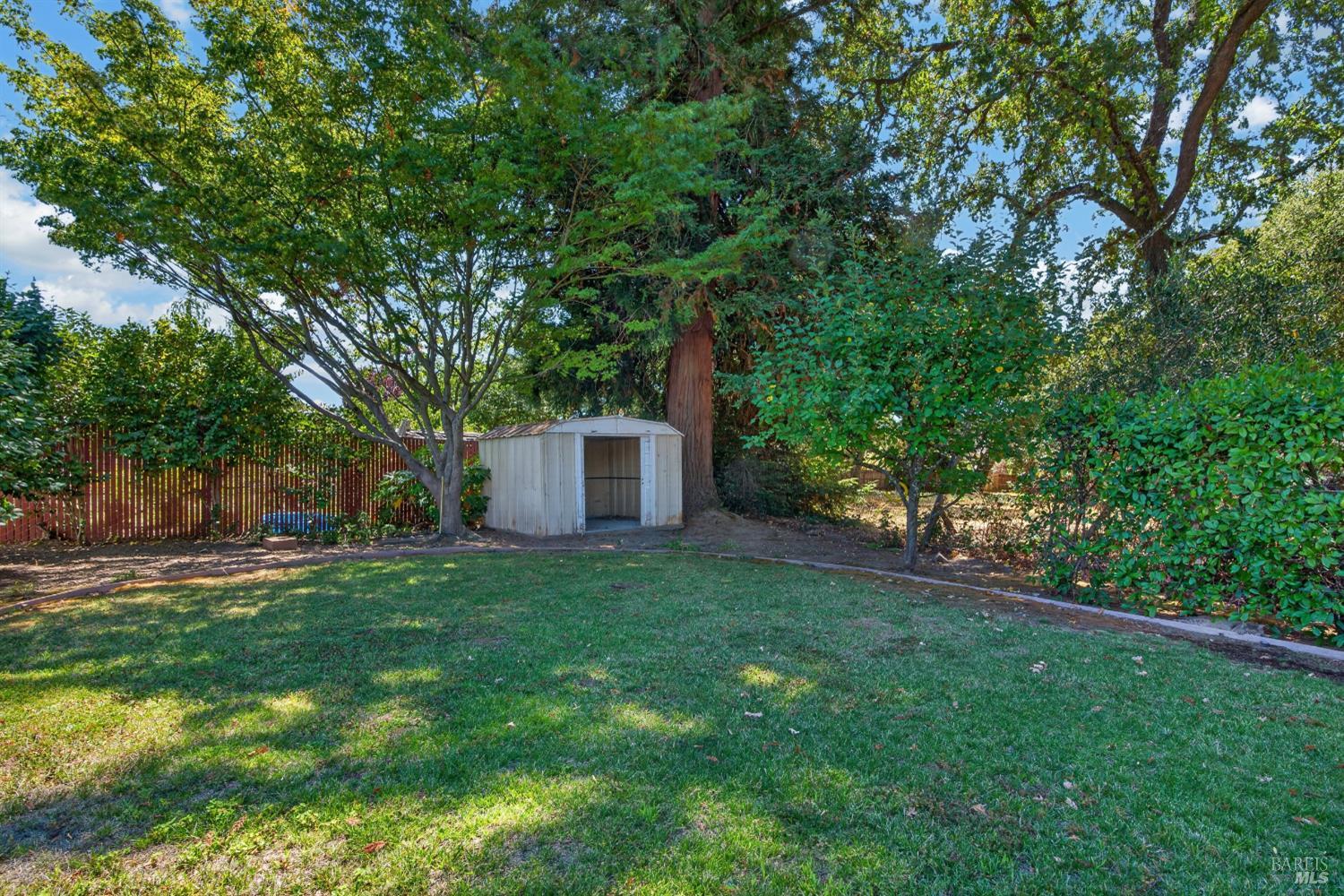 139 Las Colinas Drive Cloverdale CA 95425