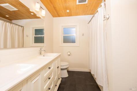 1943 Illinois Avenue Santa Rosa CA 95401