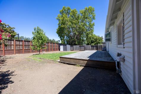 1943 Illinois Avenue Santa Rosa CA 95401