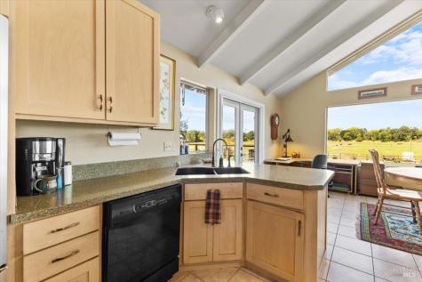 497-501 Laguna Vista Road Santa Rosa CA 95401