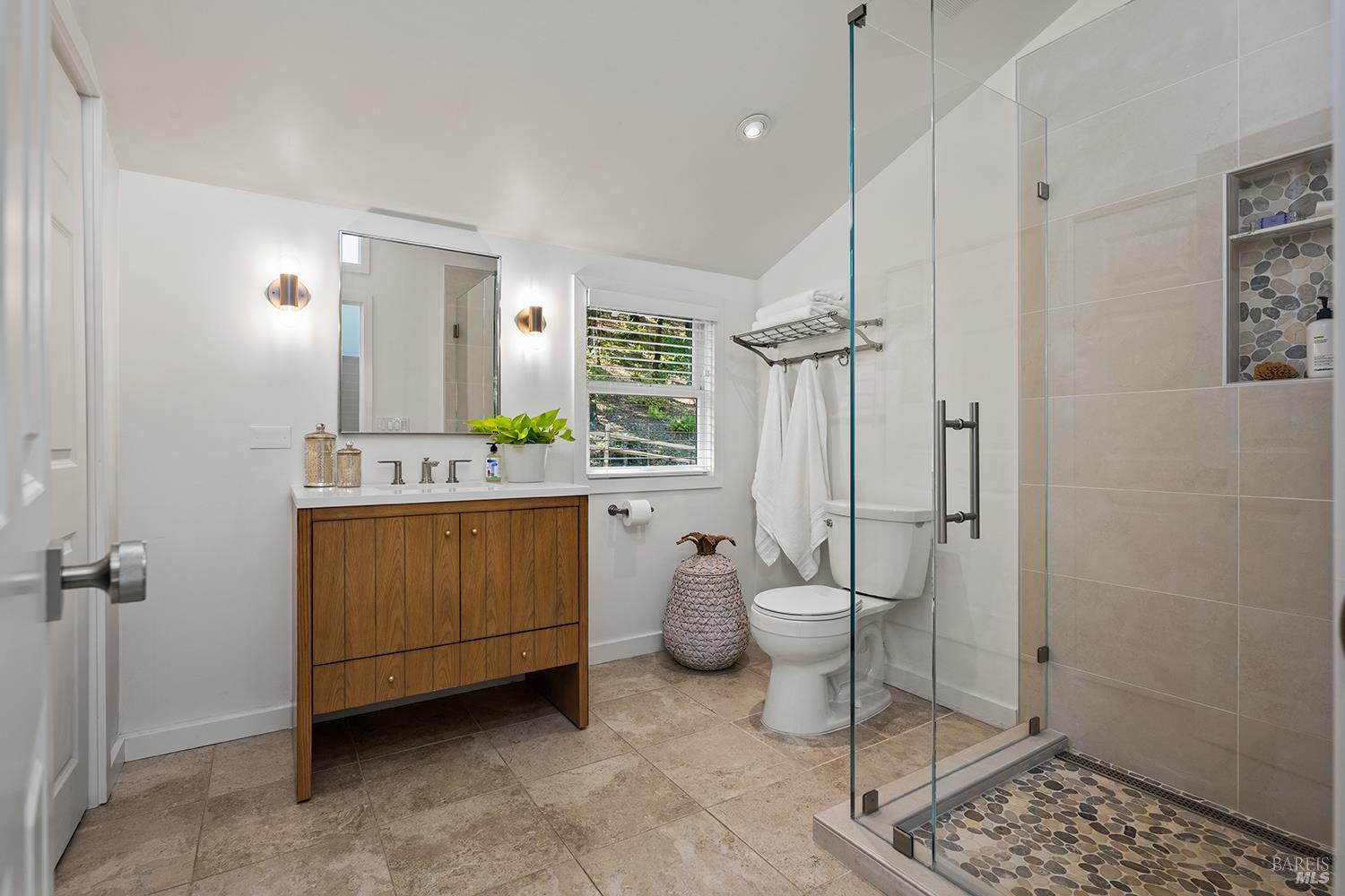 6840 Giovanetti Road Forestville CA 95436