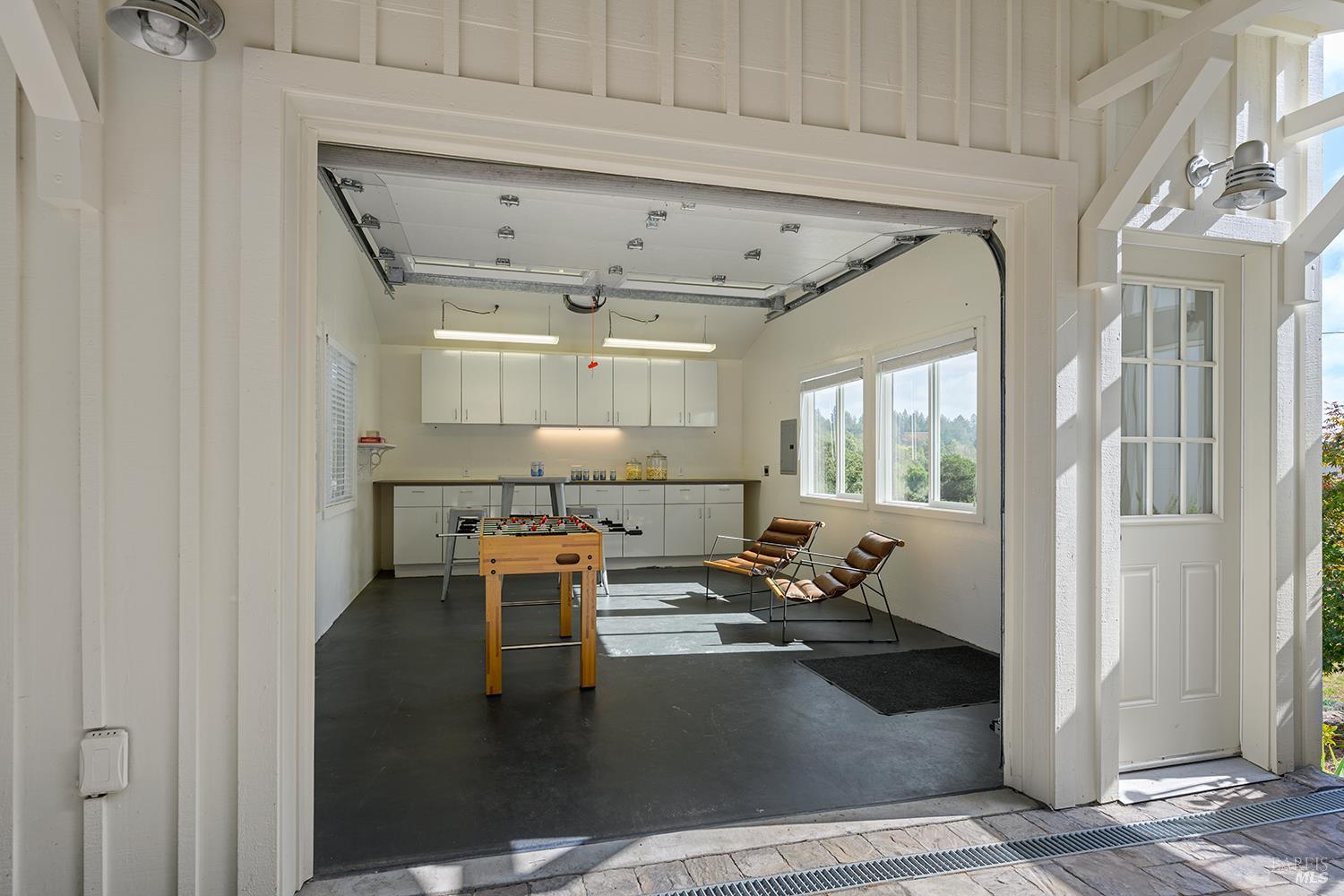 6840 Giovanetti Road Forestville CA 95436