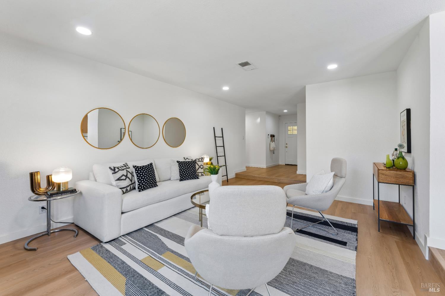 227 Baker Street Benicia CA 94510
