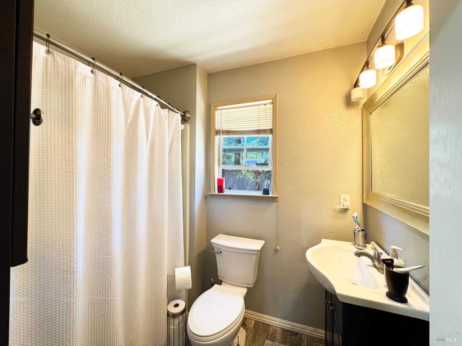 26851 Hawk Drive Willits CA 95490