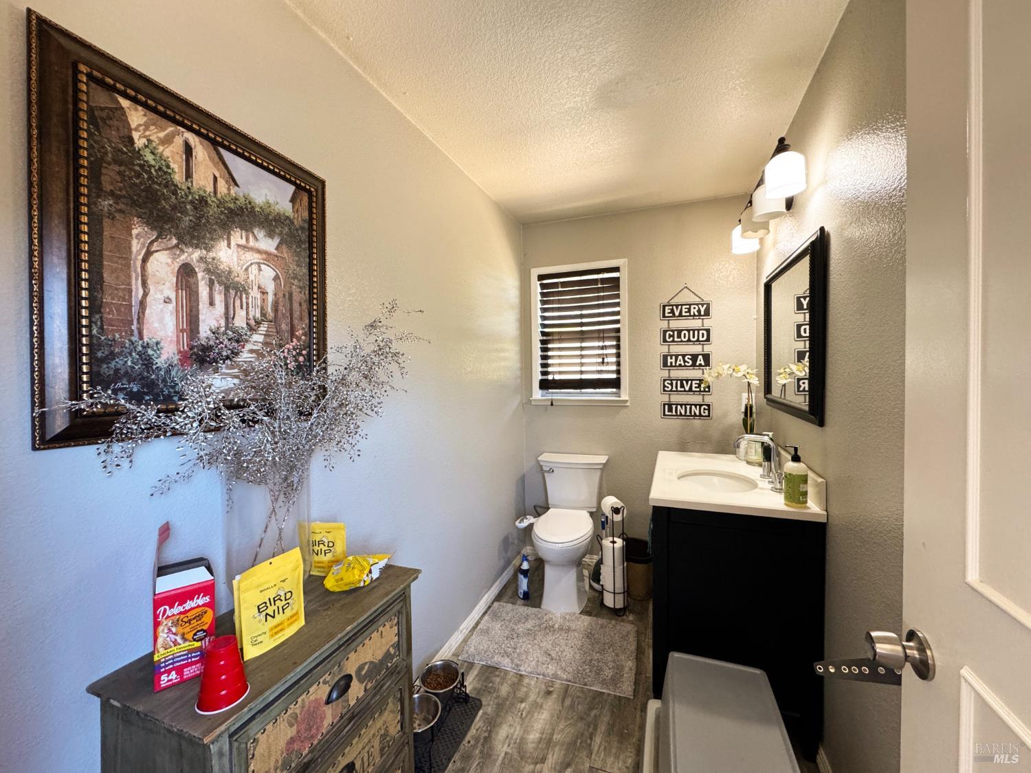 26851 Hawk Drive Willits CA 95490