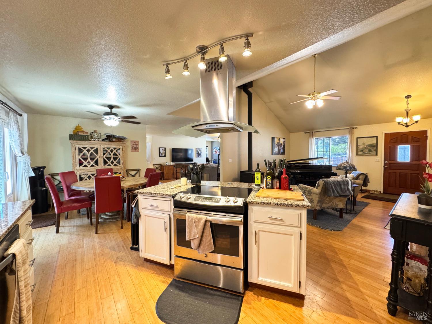 26851 Hawk Drive Willits CA 95490