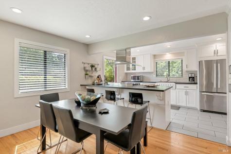 456 Fifth Street W Sonoma CA 95476