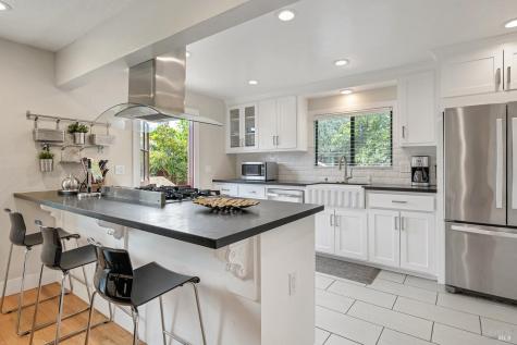456 Fifth Street W Sonoma CA 95476