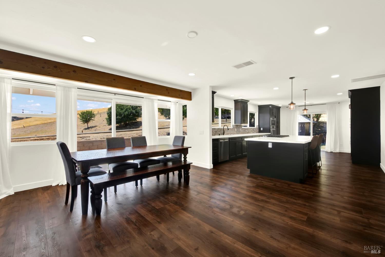 7425 English Hills Road Vacaville CA 95688