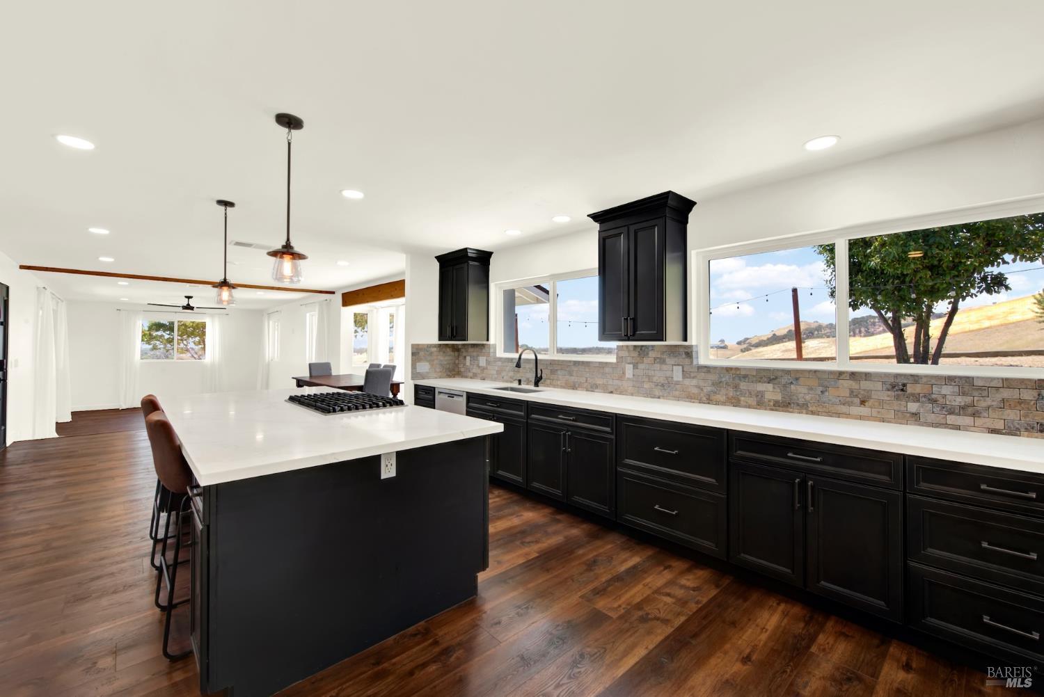 7425 English Hills Road Vacaville CA 95688