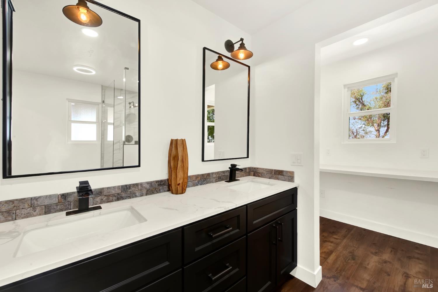 7425 English Hills Road Vacaville CA 95688