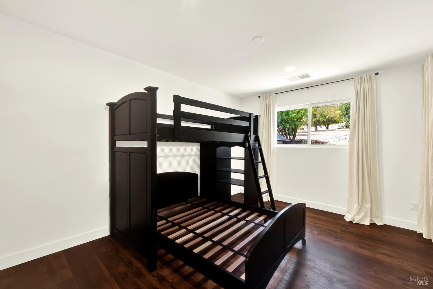 7425 English Hills Road Vacaville CA 95688