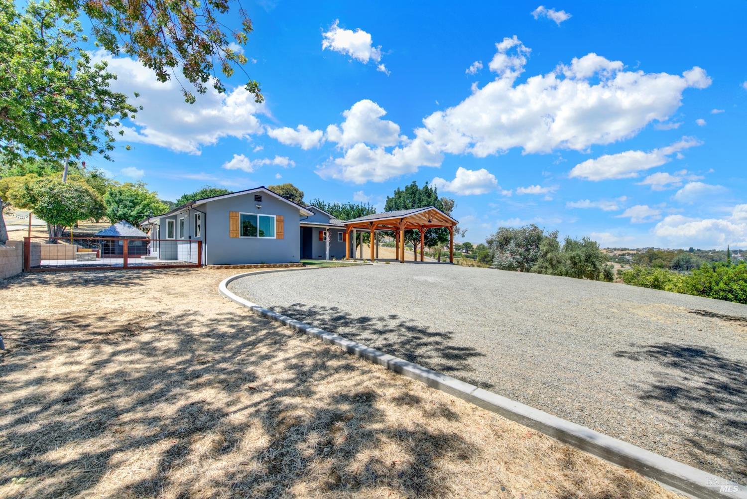 7425 English Hills Road Vacaville CA 95688