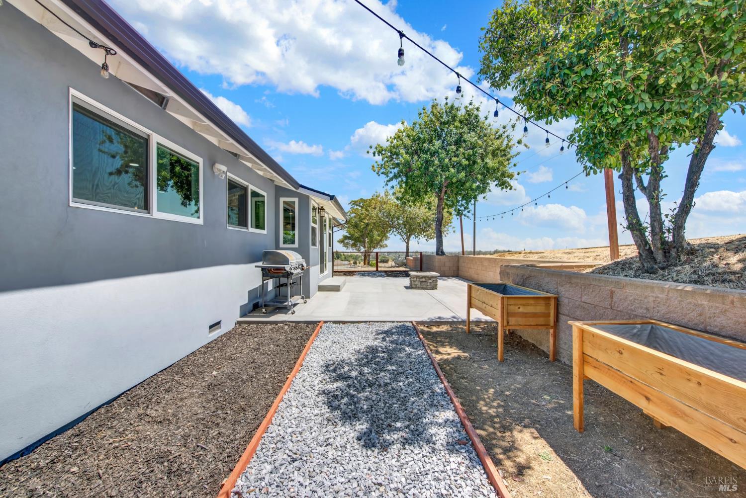 7425 English Hills Road Vacaville CA 95688