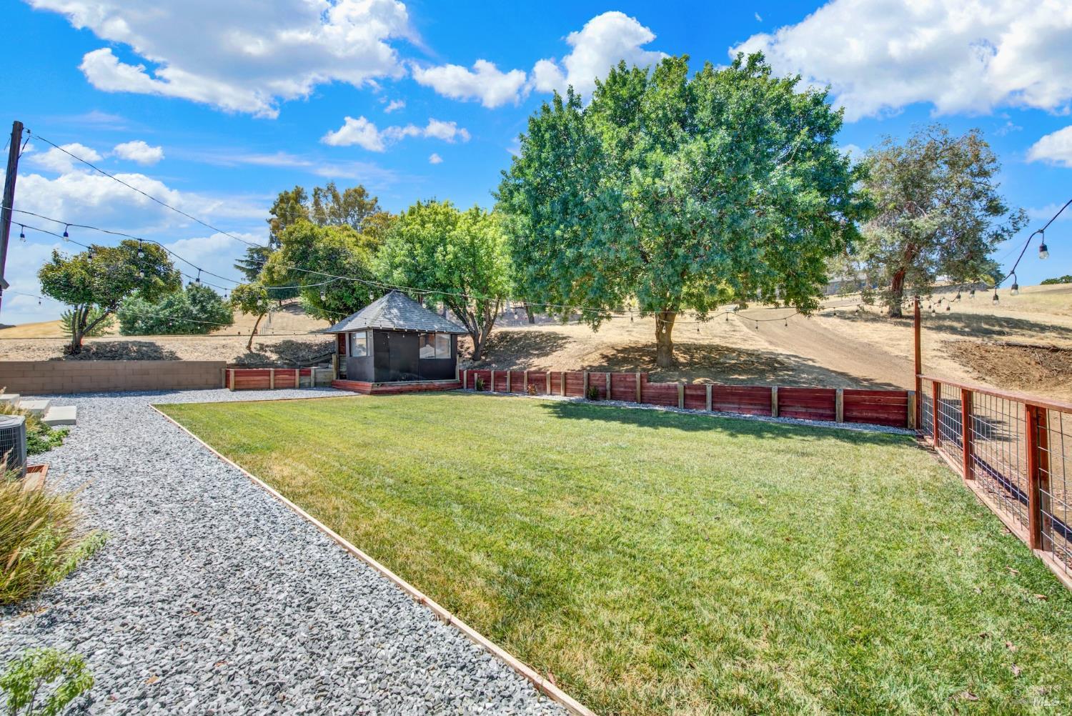 7425 English Hills Road Vacaville CA 95688