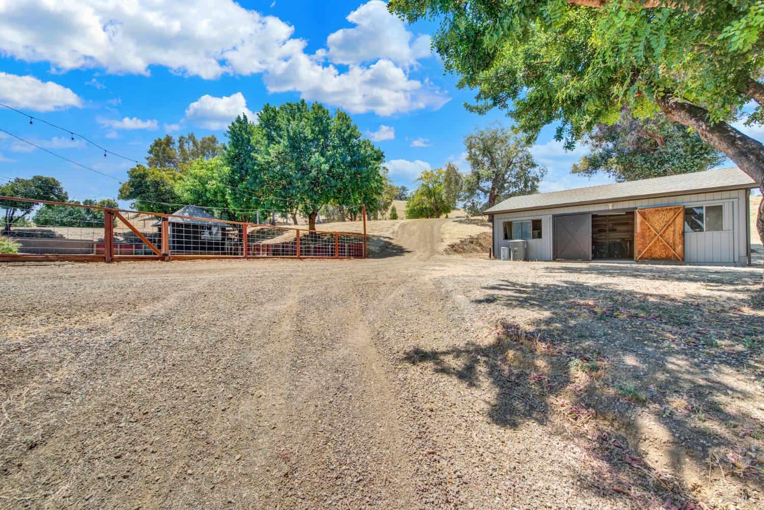 7425 English Hills Road Vacaville CA 95688