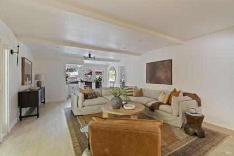 21 Hillside Avenue Kentfield CA 94904