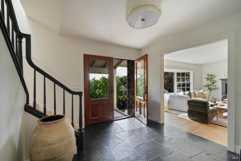 21 Hillside Avenue Kentfield CA 94904