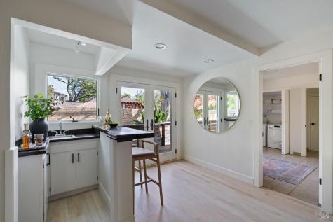 21 Hillside Avenue Kentfield CA 94904