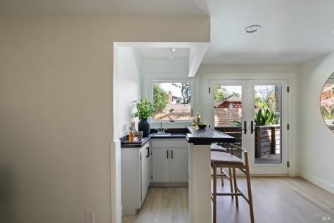 21 Hillside Avenue Kentfield CA 94904