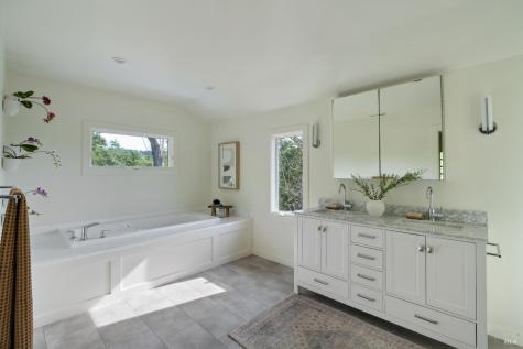 21 Hillside Avenue Kentfield CA 94904
