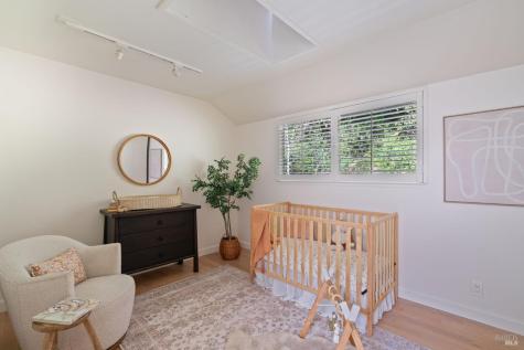21 Hillside Avenue Kentfield CA 94904