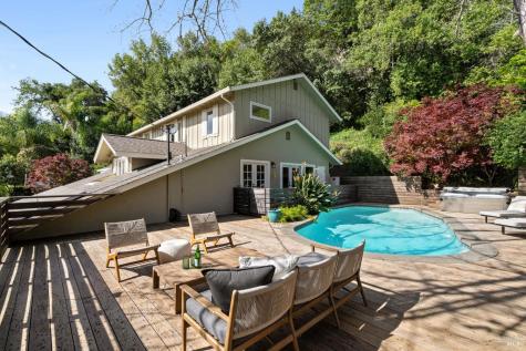 21 Hillside Avenue Kentfield CA 94904