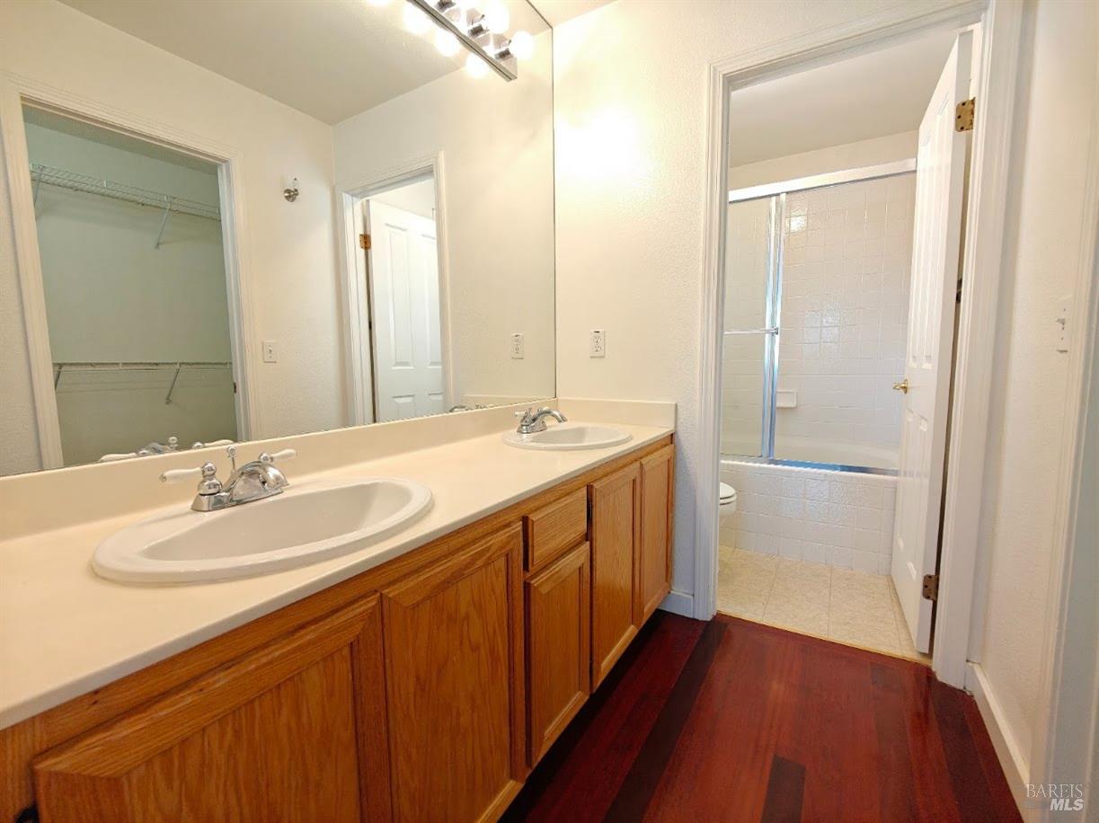 1014 Addison Circle Petaluma CA 94952