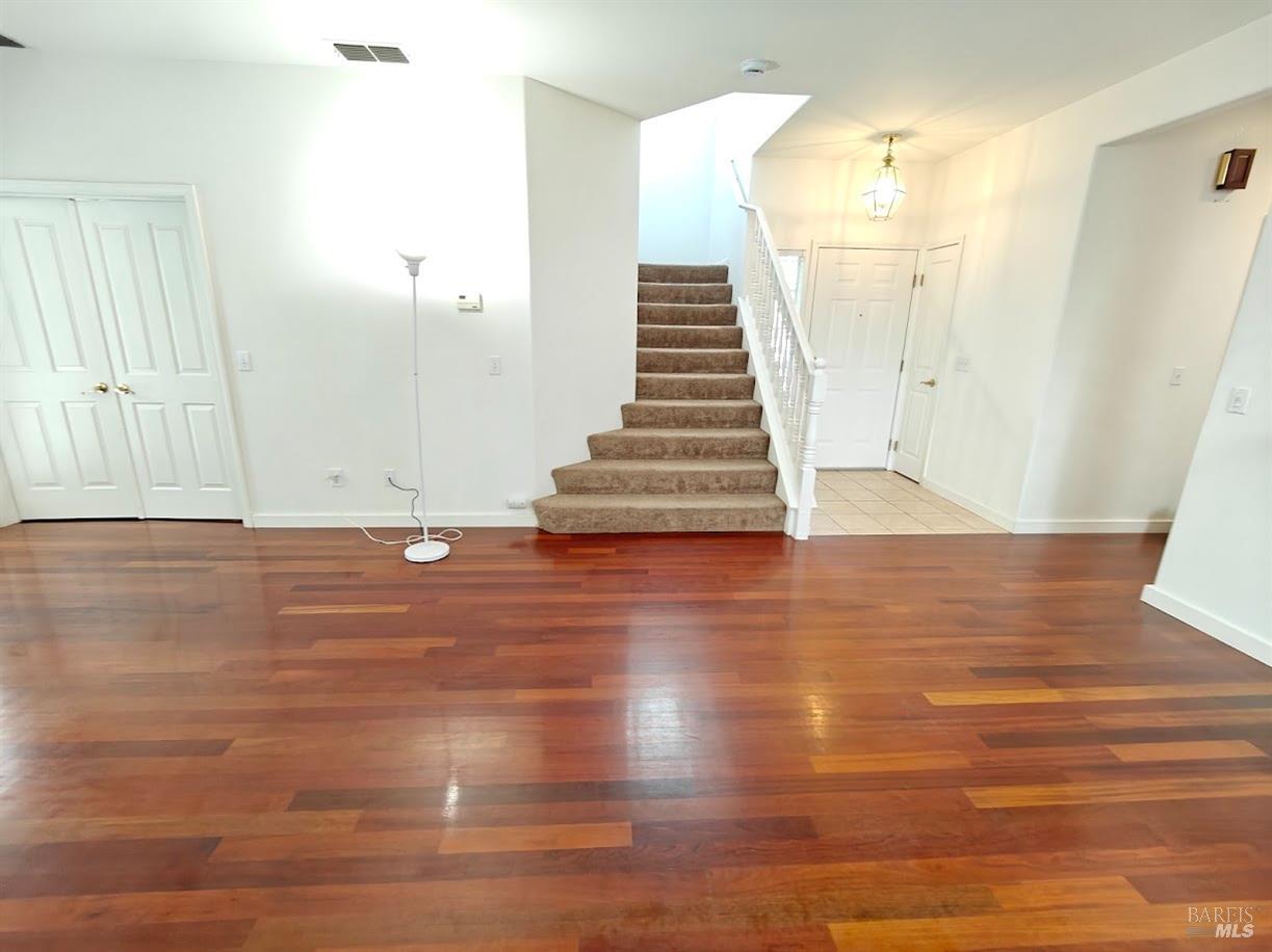 1014 Addison Circle Petaluma CA 94952