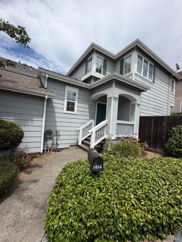1014 Addison Circle Petaluma CA 94952