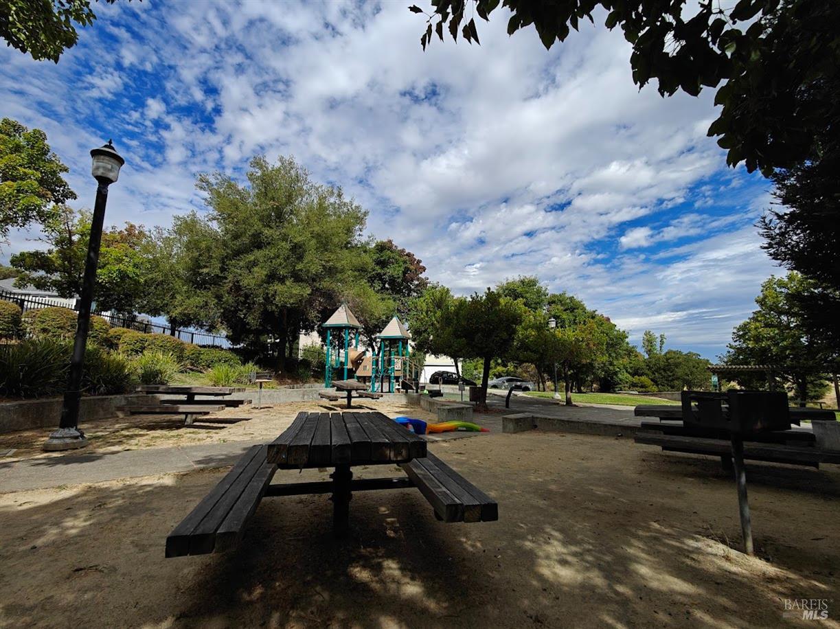 1014 Addison Circle Petaluma CA 94952