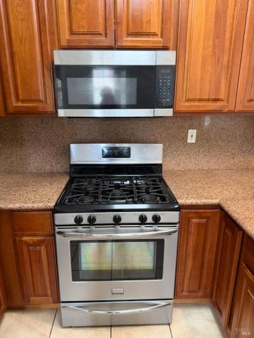 1014 Addison Circle Petaluma CA 94952