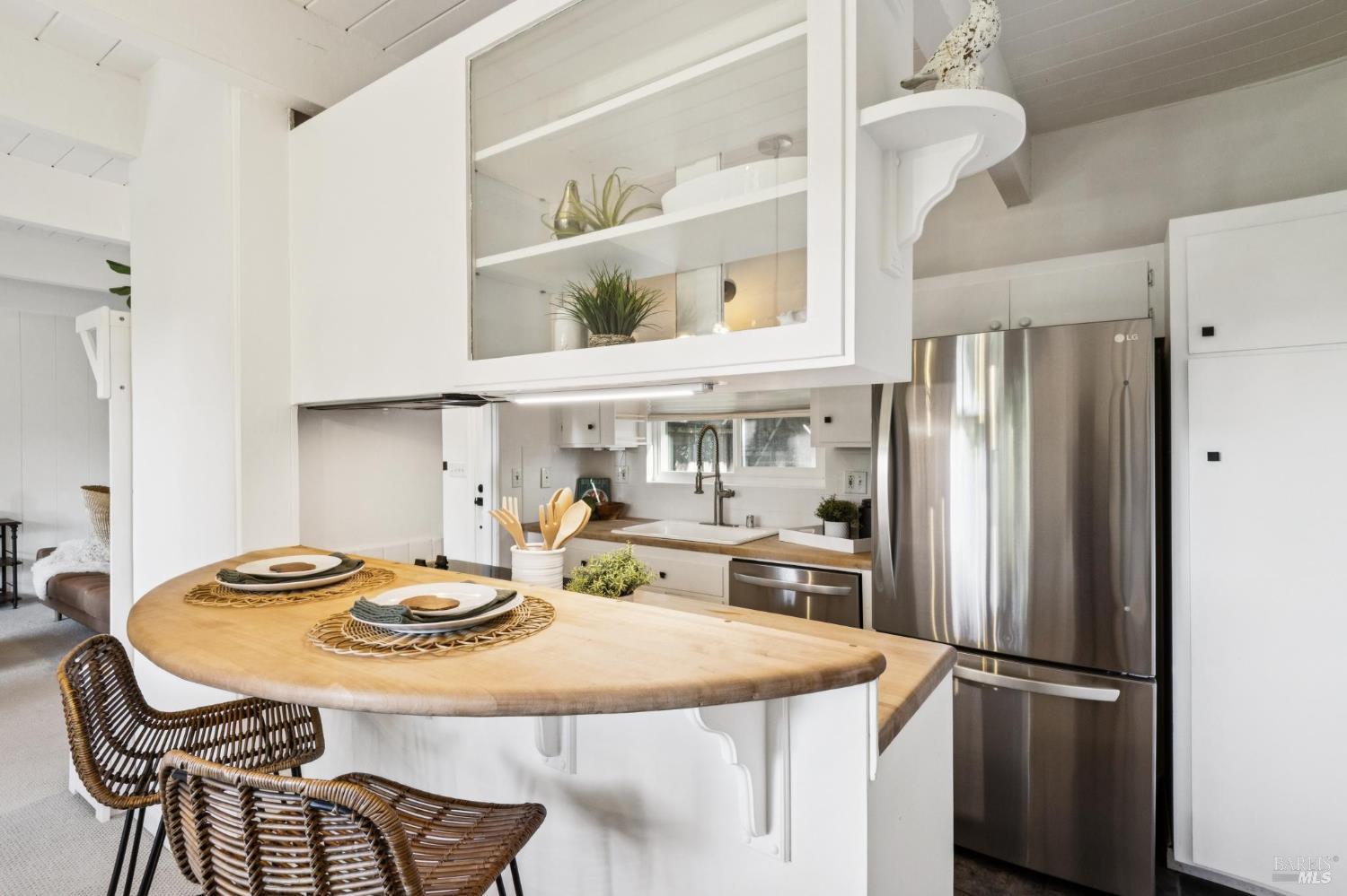 76 Forrest Avenue San Anselmo CA 94960