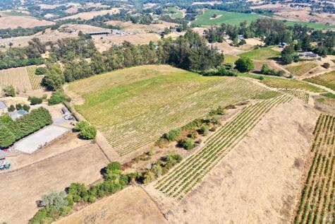 4889 Grange Road Santa Rosa CA 95404