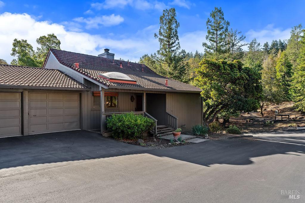 2 Oak Forest Lane Santa Rosa CA 95409