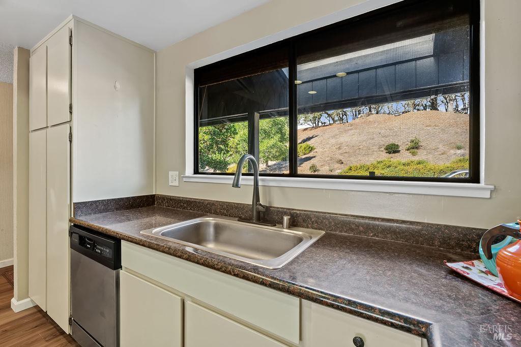 2 Oak Forest Lane Santa Rosa CA 95409
