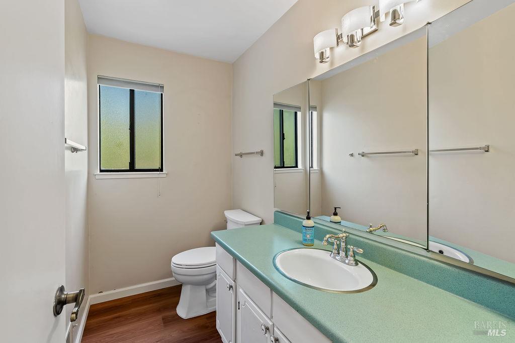 2 Oak Forest Lane Santa Rosa CA 95409