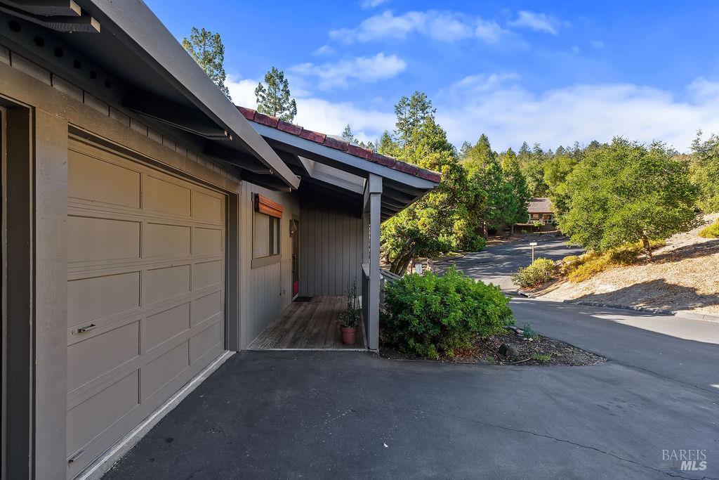 2 Oak Forest Lane Santa Rosa CA 95409
